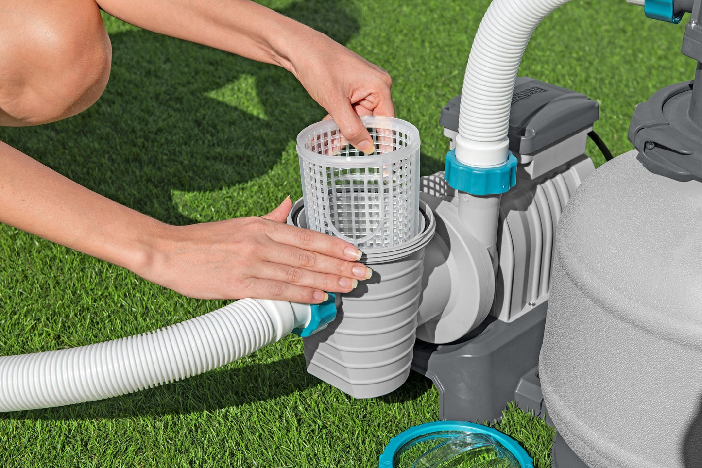 Bestway 2,200 gal. Above Ground Pool Sand Filter Pump